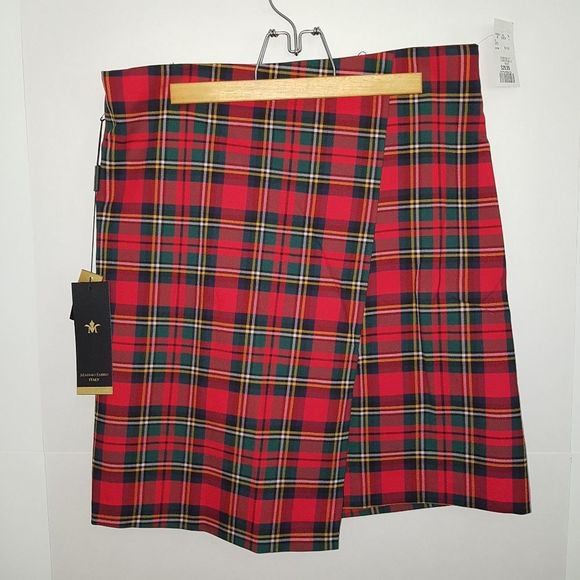 MASSIMO FABBRO ITALY *NWT* Red Tartan Mini Skirt/Kilt. Size Medium - Picture 1 of 11